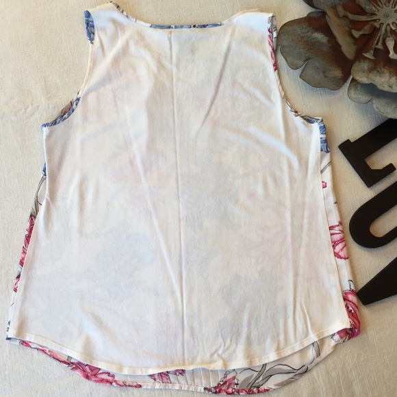 🌺ANN TAYLOR PETITE Floral Sleeveless Top LP - Picture 4 of 5